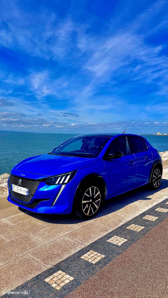 Peugeot 208 1.2 PureTech GT Line - 4