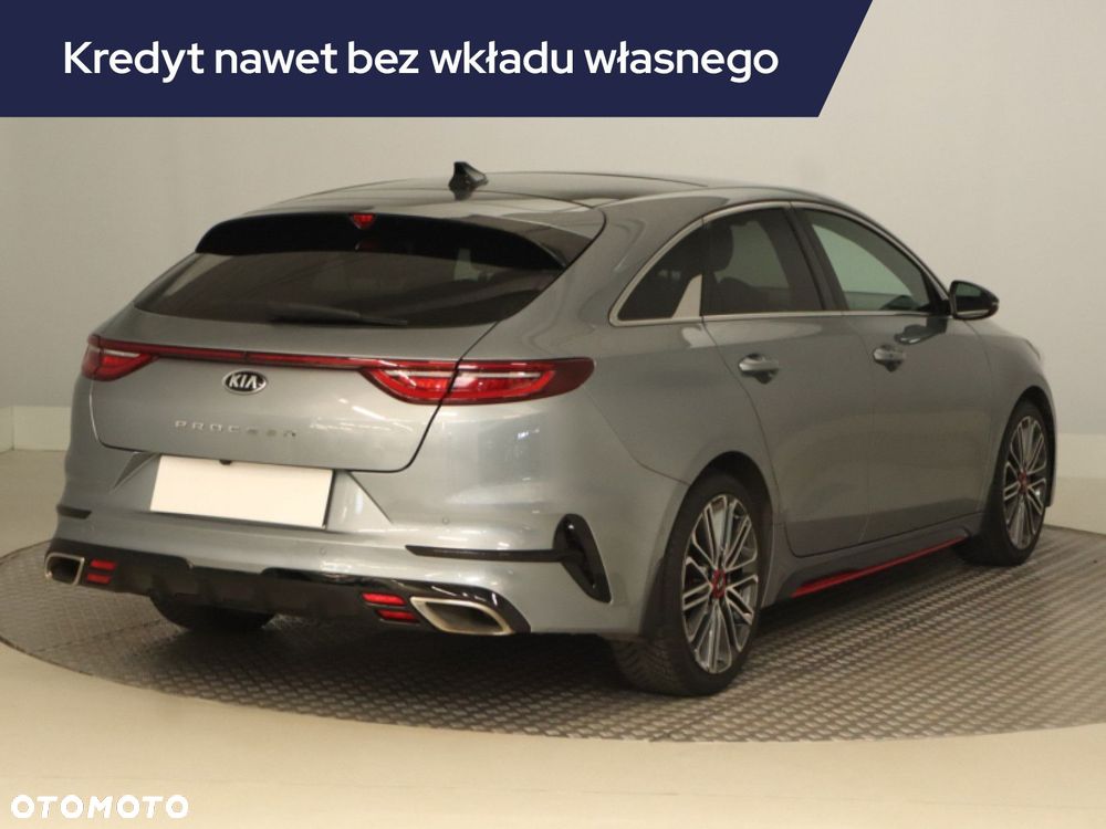 Kia ProCeed - 7