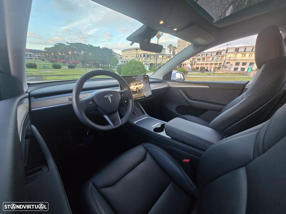 Tesla Model Y Long Range Tração Integral - 11