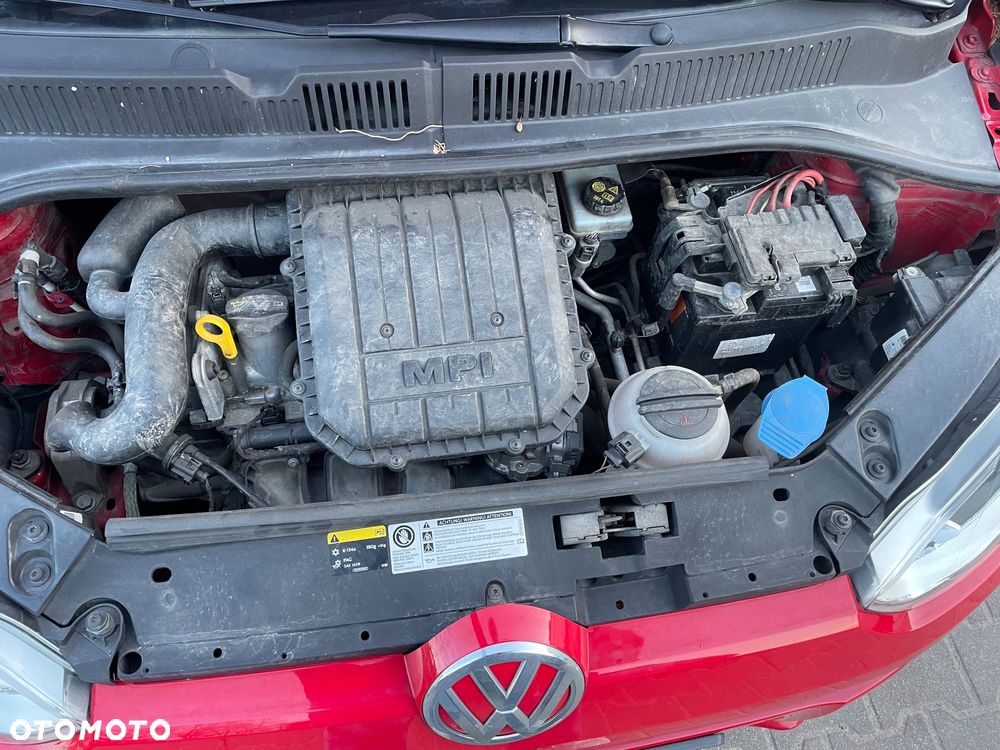 Volkswagen up! 1.0 high - 9