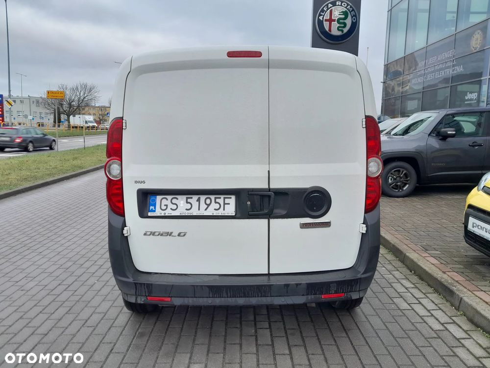 Fiat DOBLO - 8