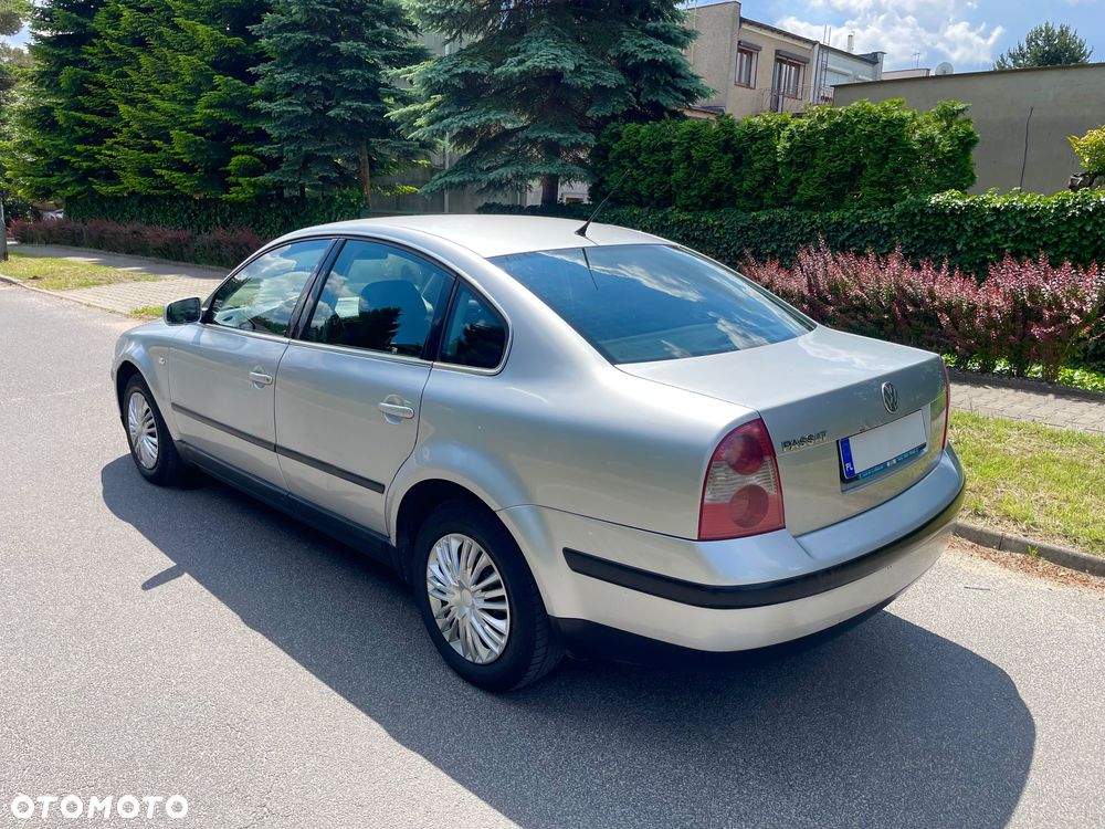 Volkswagen Passat 1.9 TDI - 3
