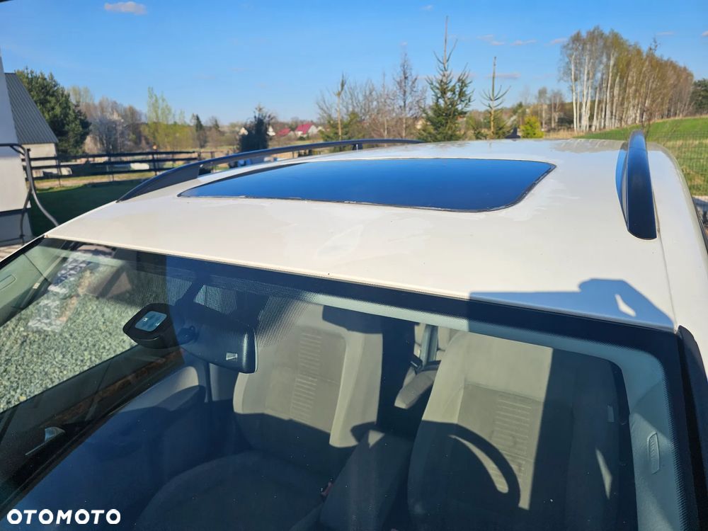 Volkswagen Touran - 9