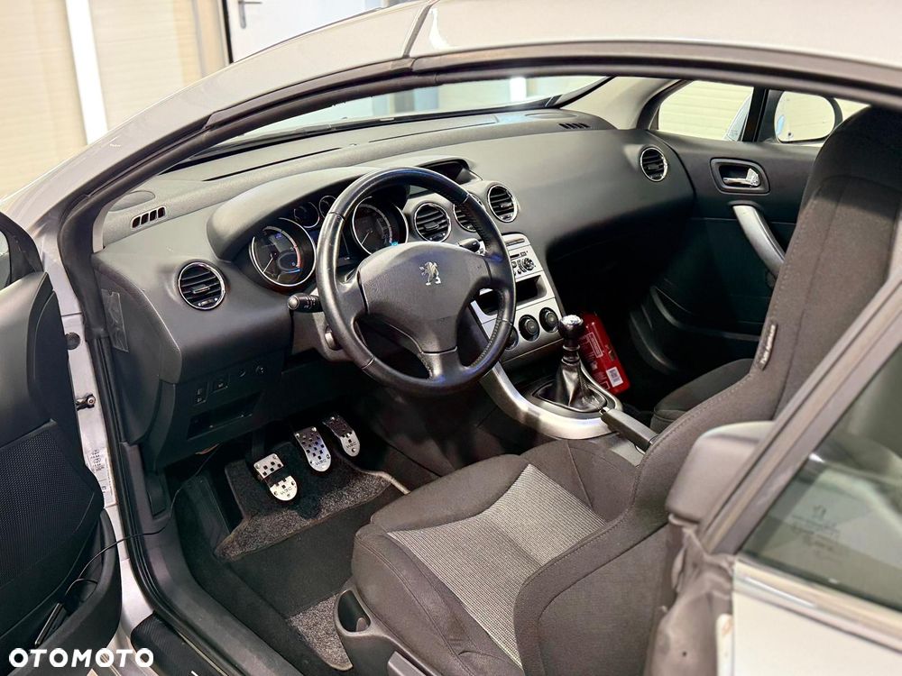 Peugeot 308 CC - 11
