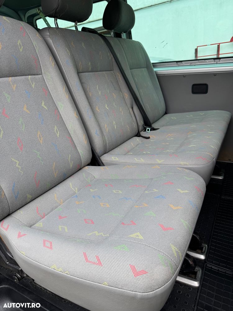Volkswagen Transporter - 5