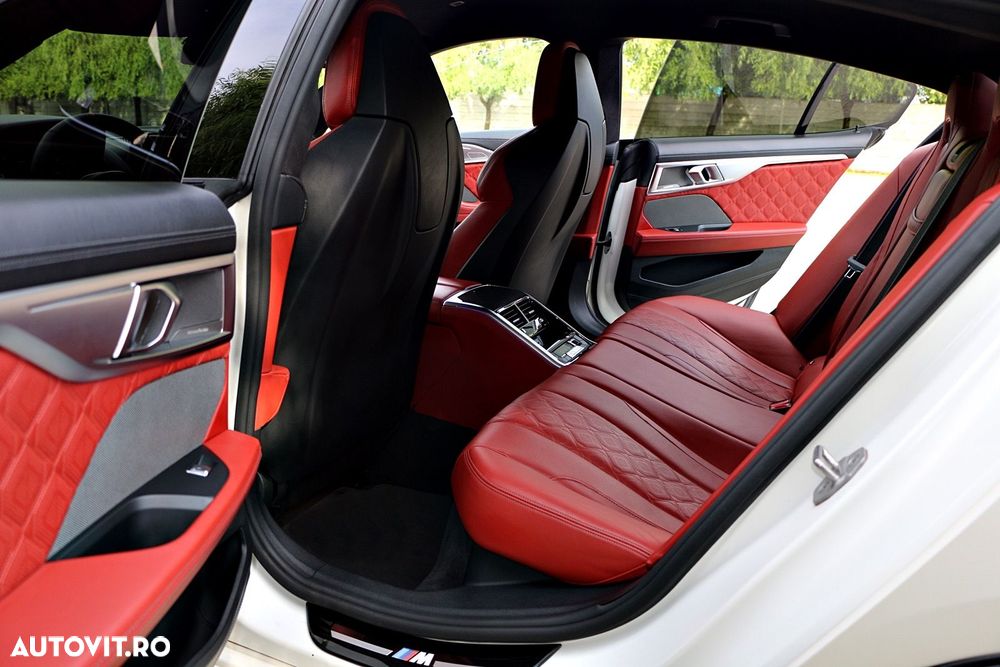 BMW M8 AT - 12