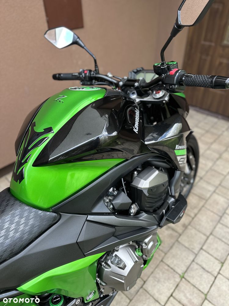 Kawasaki Z - 8