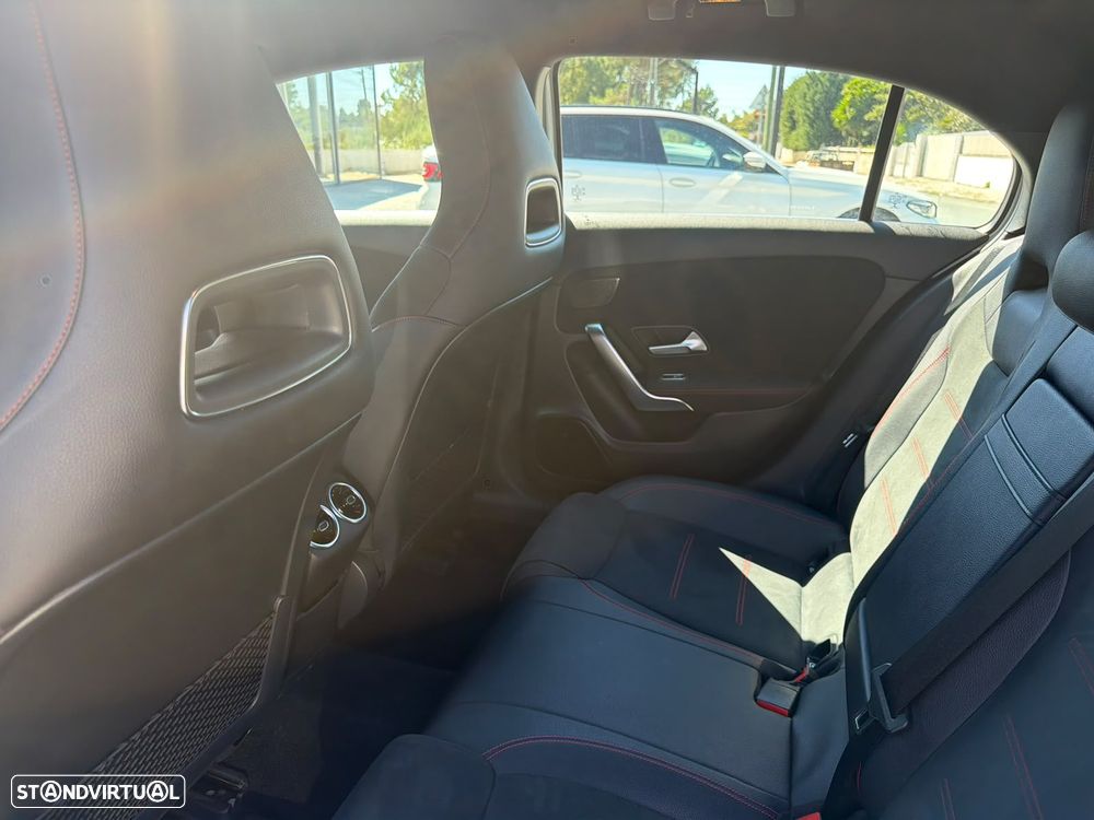 Mercedes-Benz A 180 d 7G-DCT AMG Line - 27