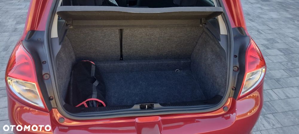 Renault Clio 1.2 16V Alize - 5