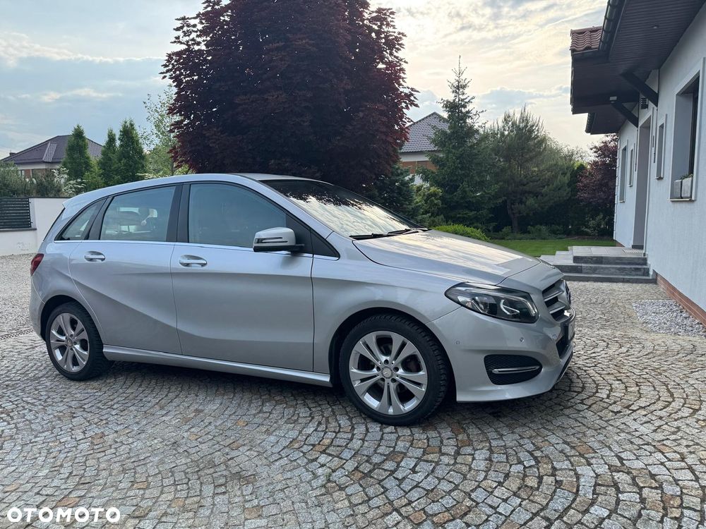 Mercedes-Benz Klasa B 180 (CDI) d 7G-DCT Urban - 4
