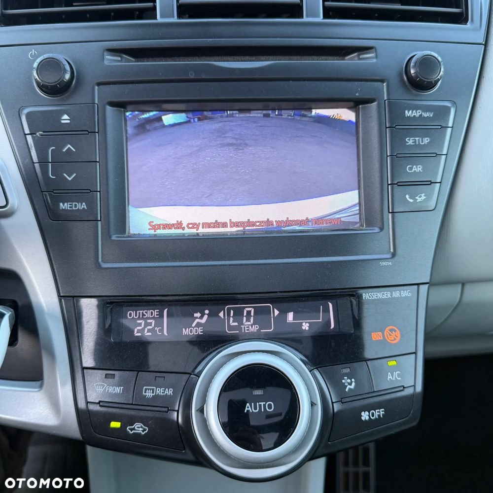 Toyota Prius+ 1.8 HSD Sol - 19
