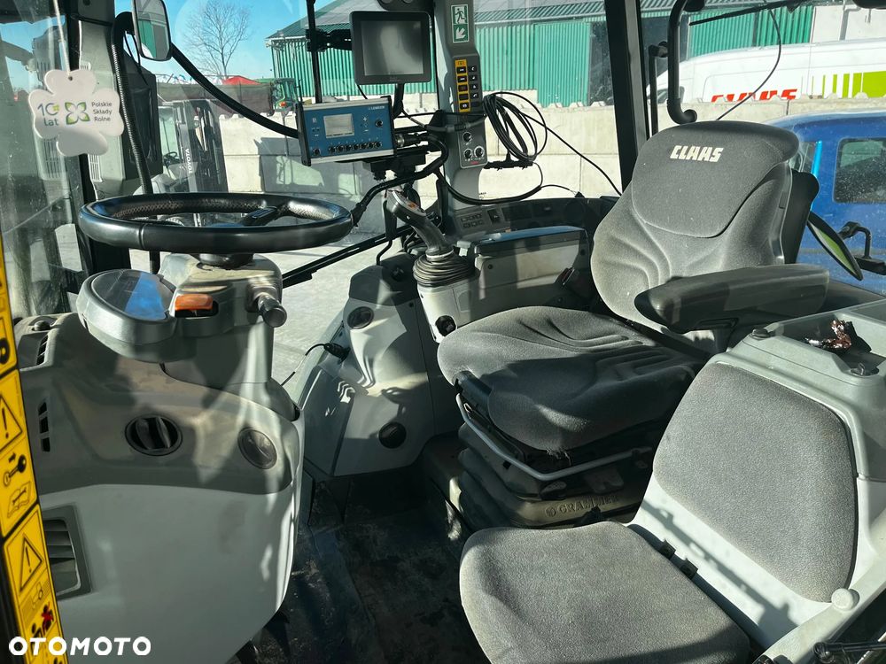 Claas ARION 420 - 22