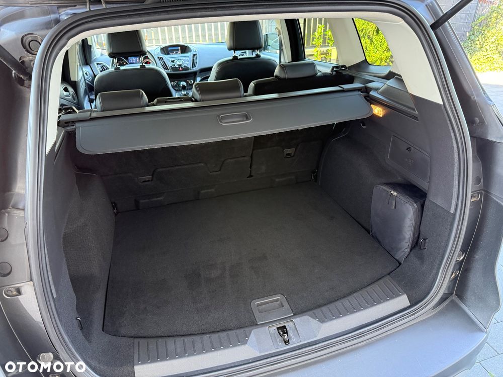 Ford Kuga 2.0 TDCi 4x4 Titanium - 16