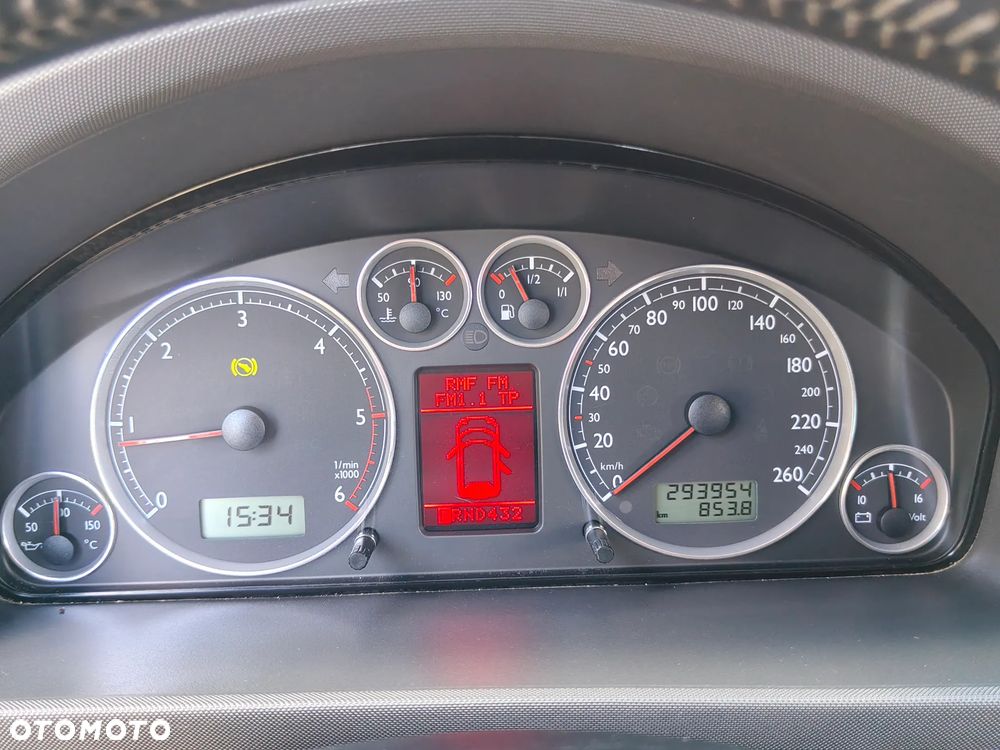 Volkswagen Sharan - 24