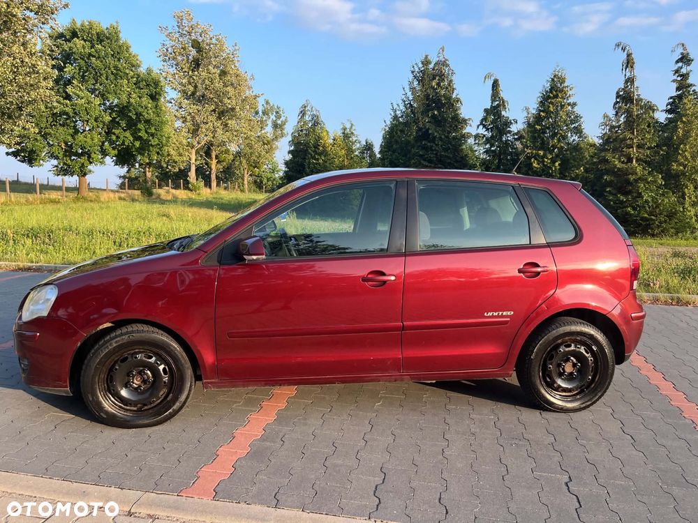 Volkswagen Polo - 1