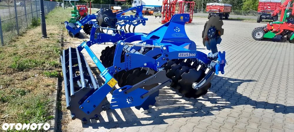 Inny Brona talerzowa uprawowo-ścierniskowa Pol-Grom BTZ 3 m - 2