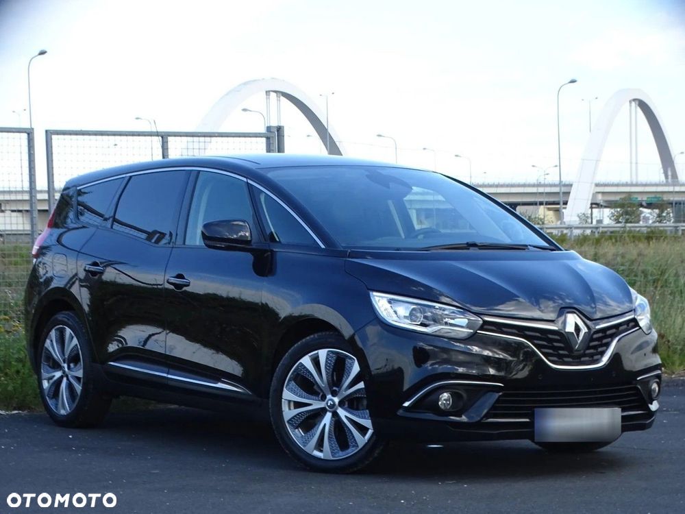 Renault Grand Scenic - 10