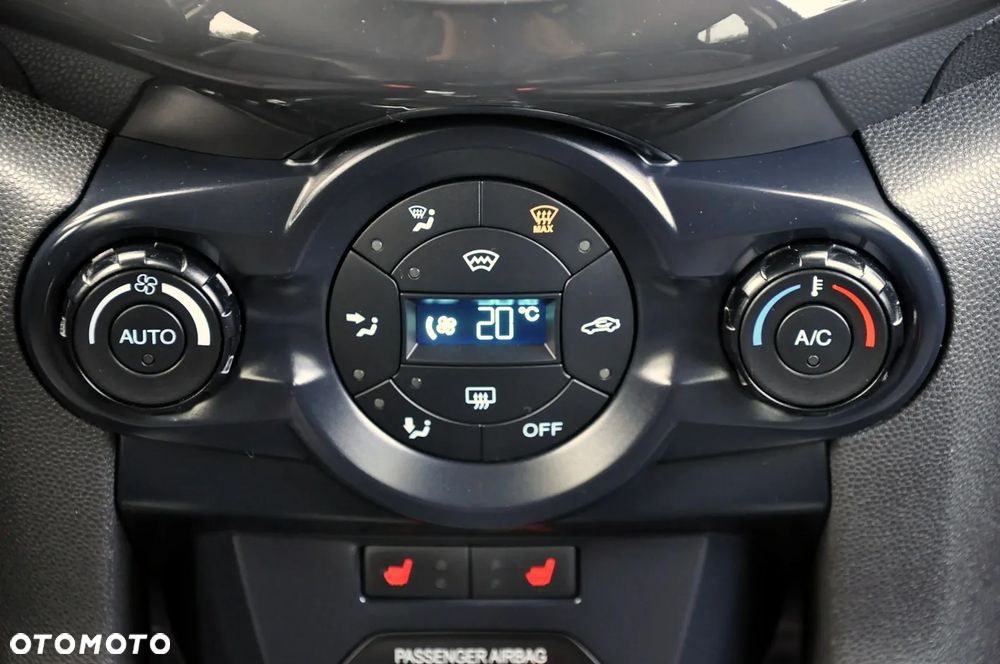 Ford EcoSport - 20