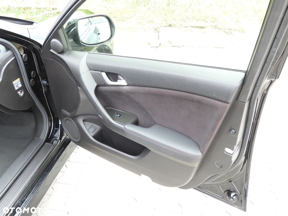 Honda Accord 2.4 Type-S - 11