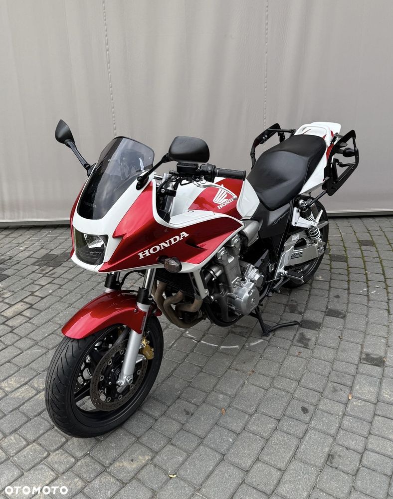 Honda CB - 8