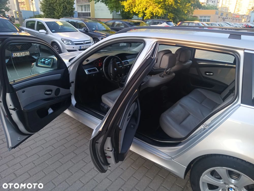 BMW Seria 5 520d - 12