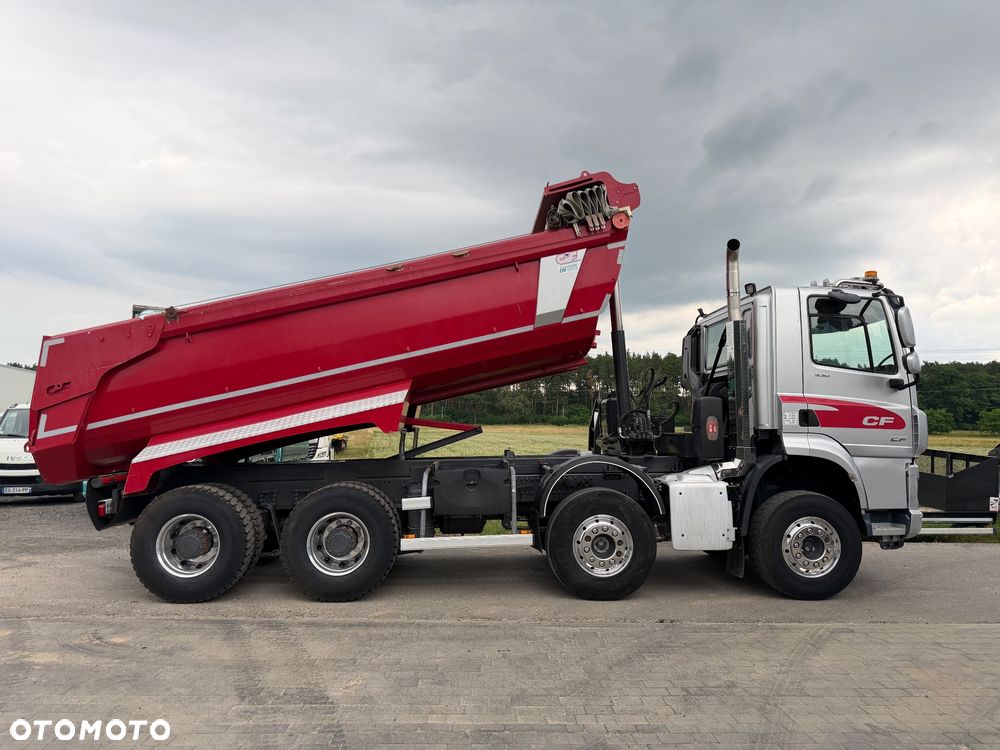DAF CF 530 8X4 // SUPER STAN // SERWISOWANY // HYDROKLAPA - 4
