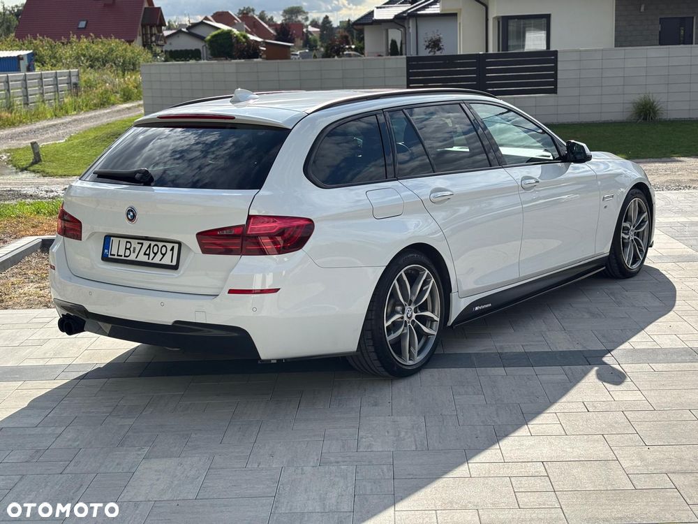 BMW Seria 5 520d M Sport - 11