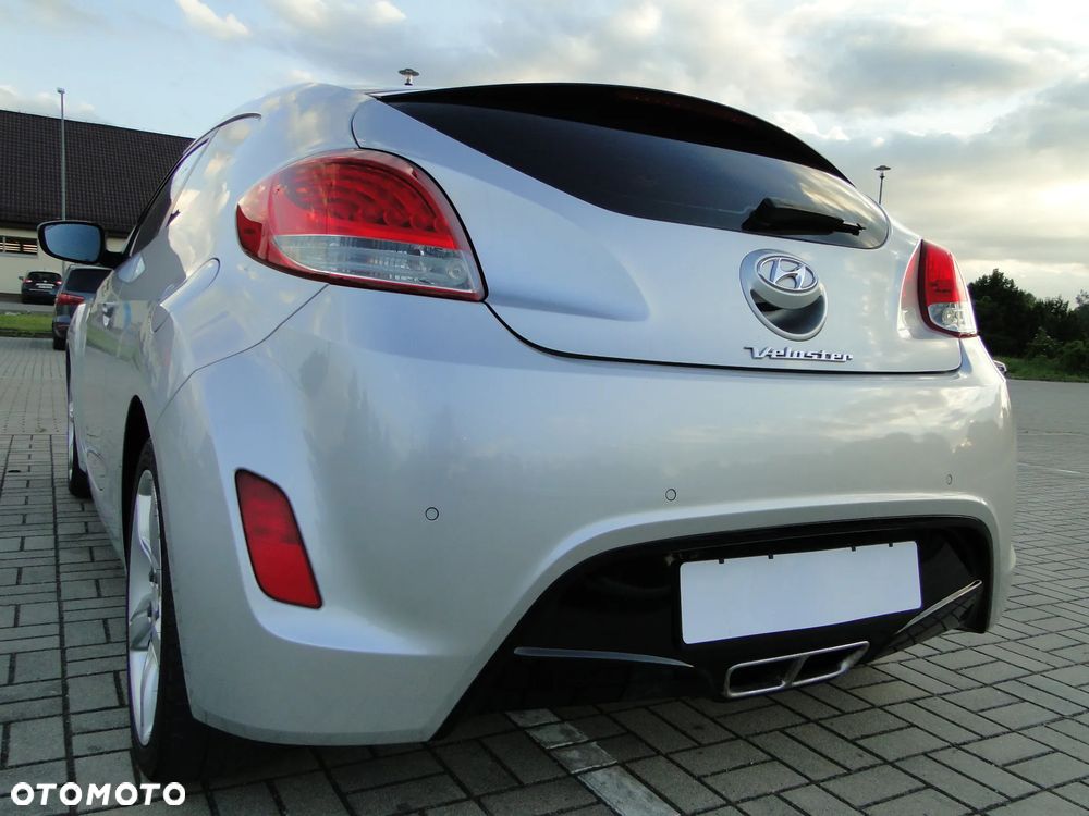 Hyundai Veloster 1.6 Premium - 30