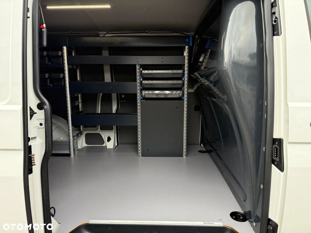 Volkswagen Transporter T6.1 L2H1Warsztat SORTIMO - 22