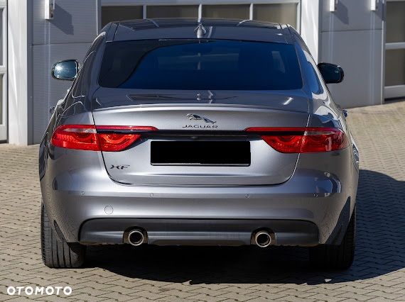 Jaguar XF 2.0 P300 AWD 300 Sport - 6