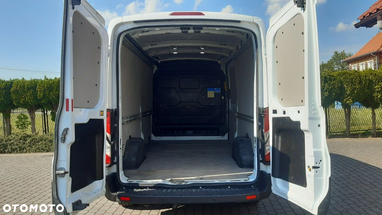 Ford Transit - 17