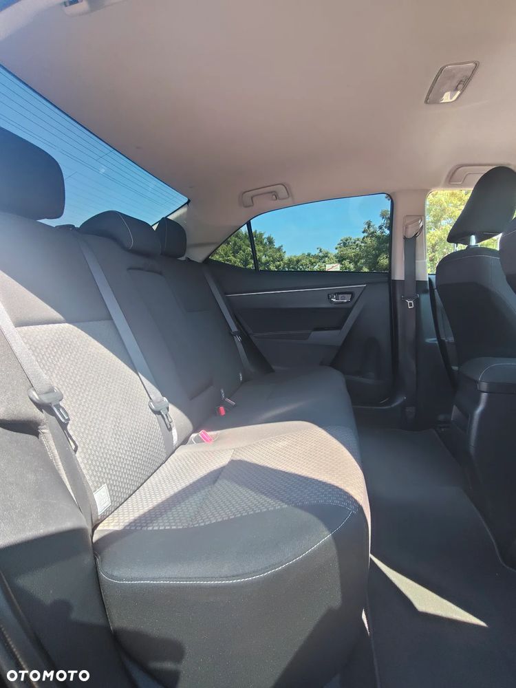 Toyota Corolla 1.6 Premium - 14