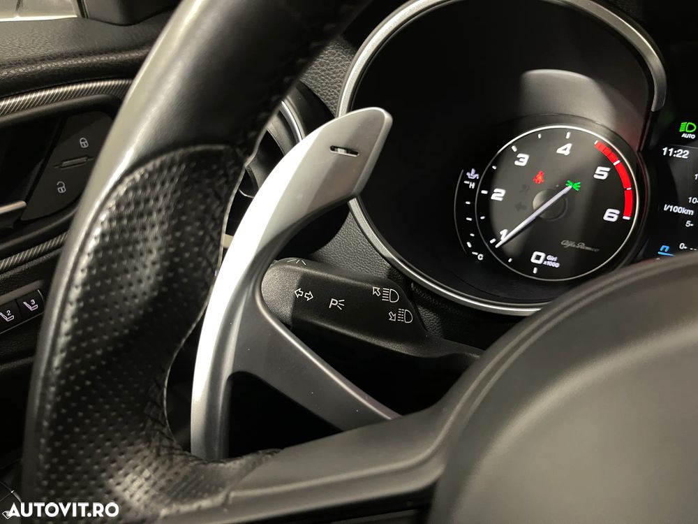 Alfa Romeo Stelvio - 27