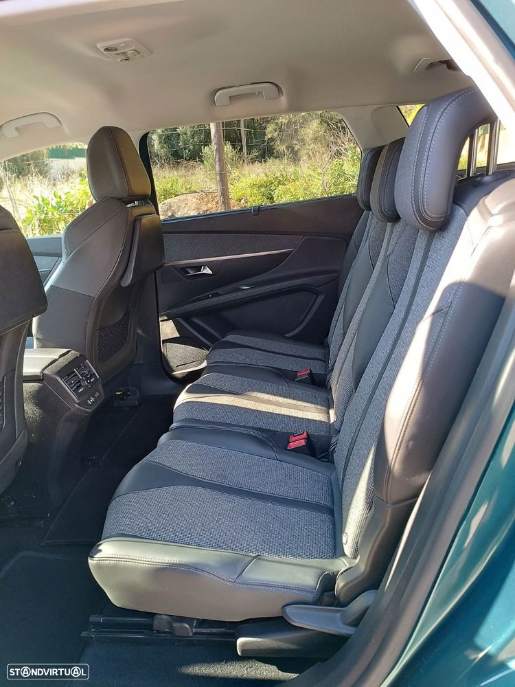 Peugeot 5008 - 16