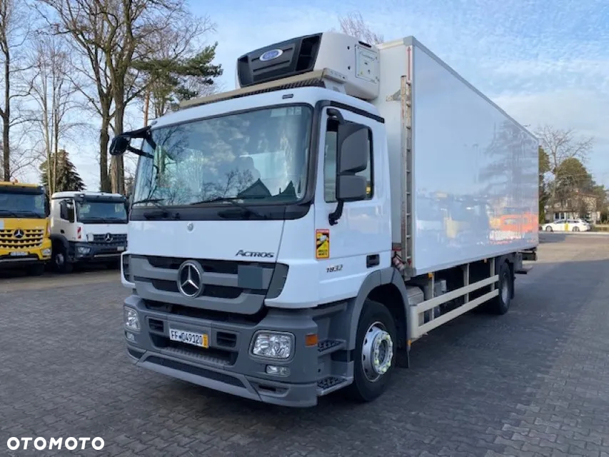 Mercedes-Benz Actros 1832 - 2
