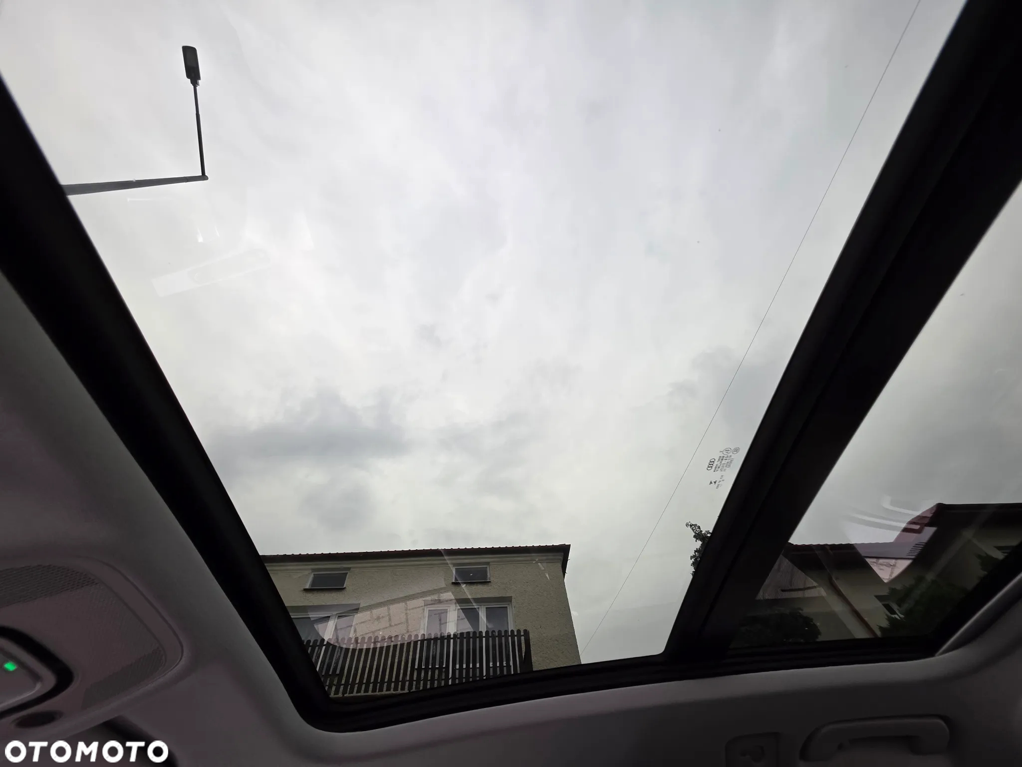 Audi A4 Avant 35 TFSI S tronic design - 27