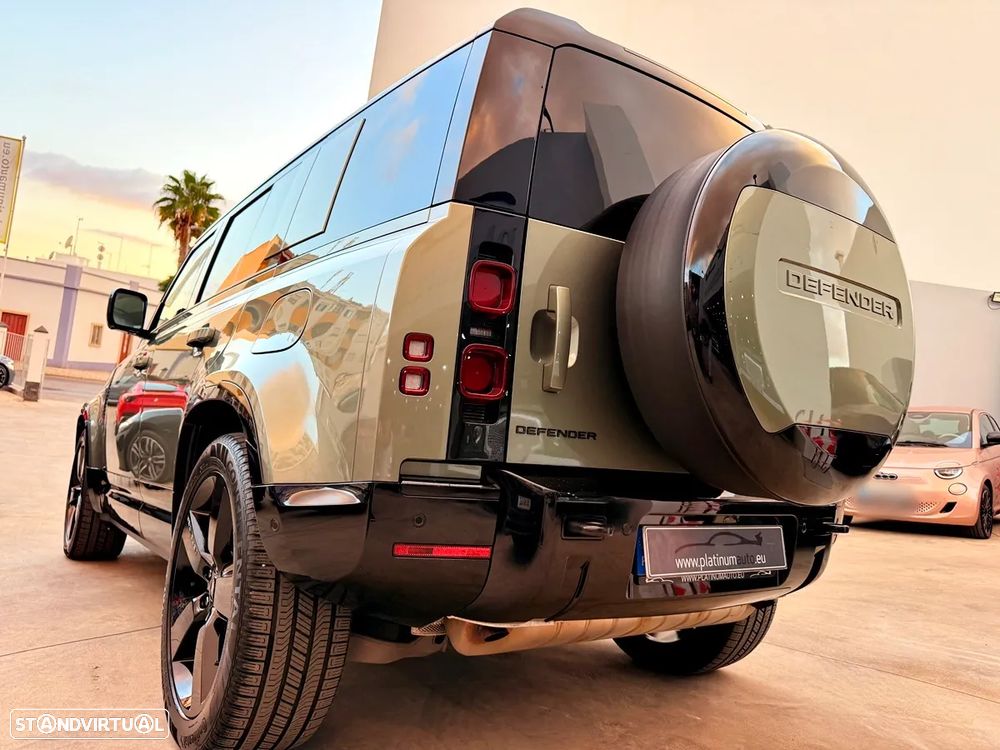 Land Rover Defender 2.0 P300e 110 AWD X-Dynamic HSE - 49