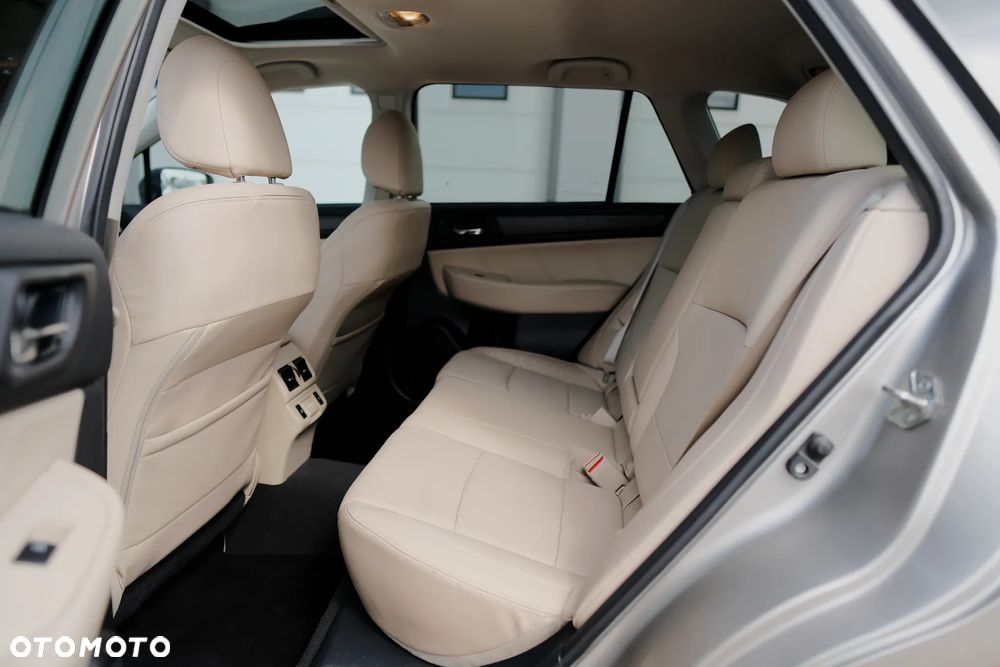 Subaru Outback - 30