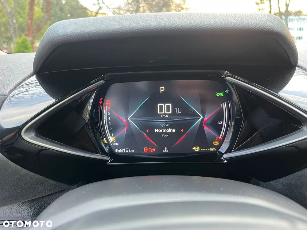 DS Automobiles DS 3 Crossback 1.2 PureTech Performance Line - 17