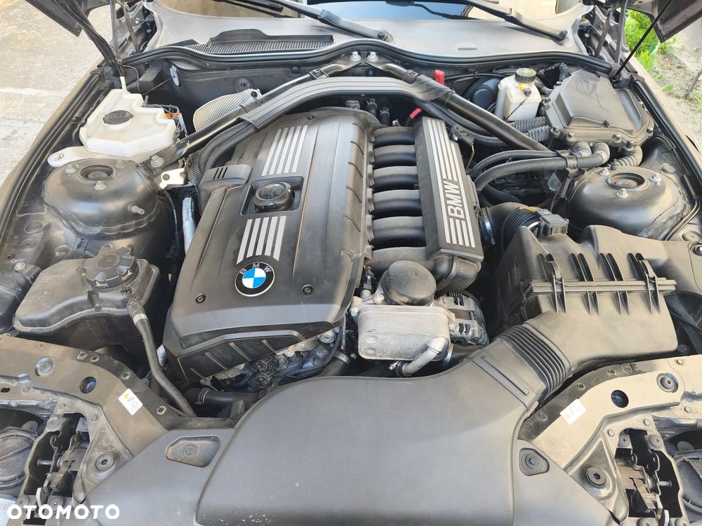 BMW Z4 23i sDrive - 16