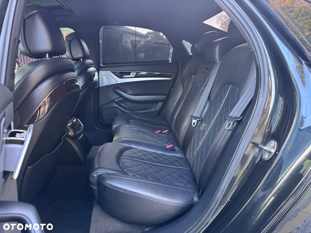 Audi A8 4.2 TDI L Quattro - 14