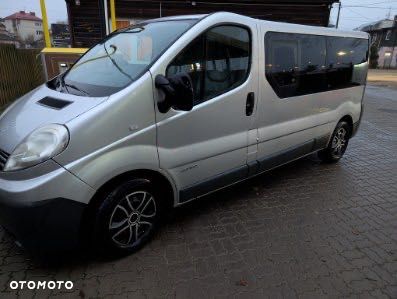 Renault Trafic - 1