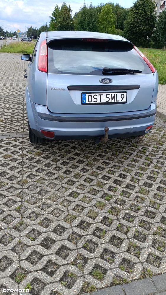 Ford Focus 1.6 Comfort - 3