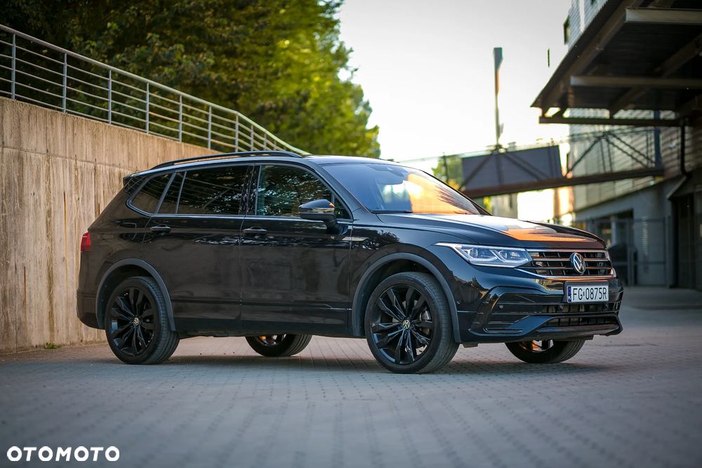 Volkswagen Tiguan 2.0 TSI 4Mot R-Line DSG - 1