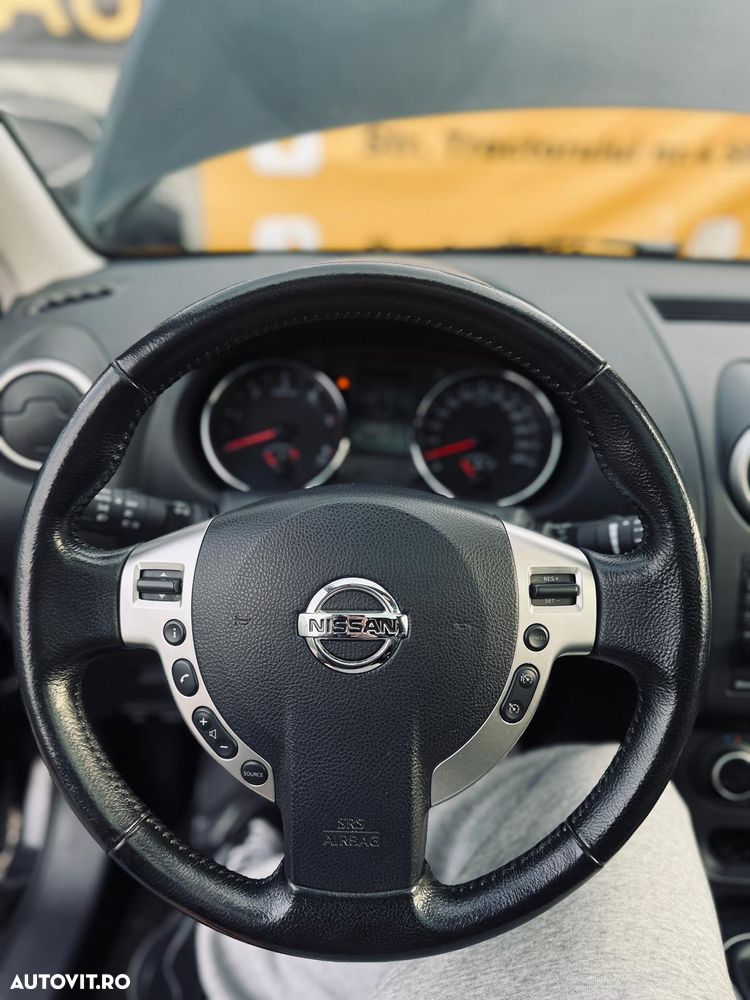 Nissan Qashqai 2.0 DCI DPF Tekna - 12