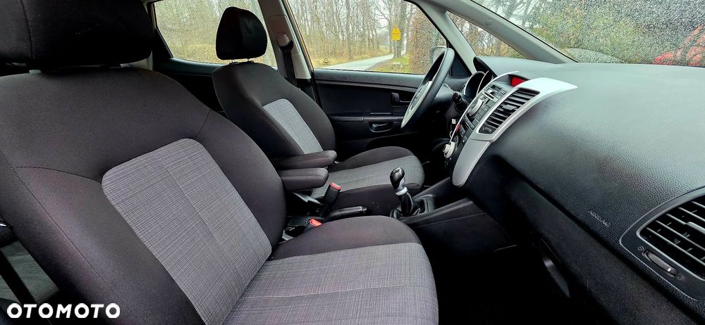 Kia Venga 1.4 M - 30