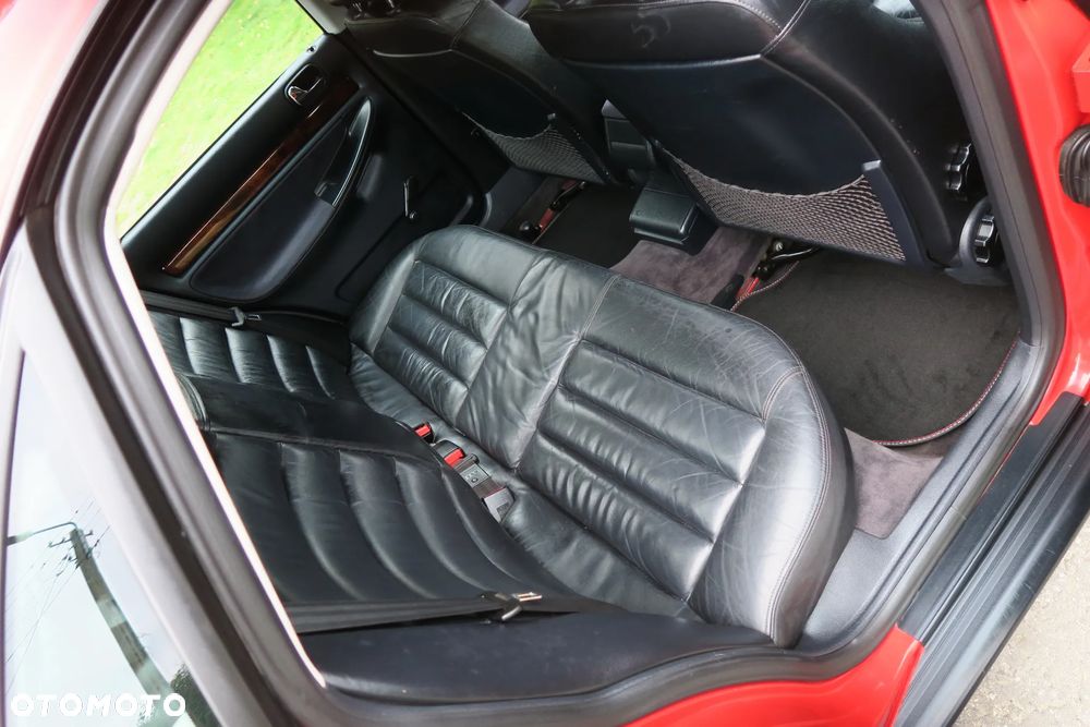 Audi A4 Limousine - 8