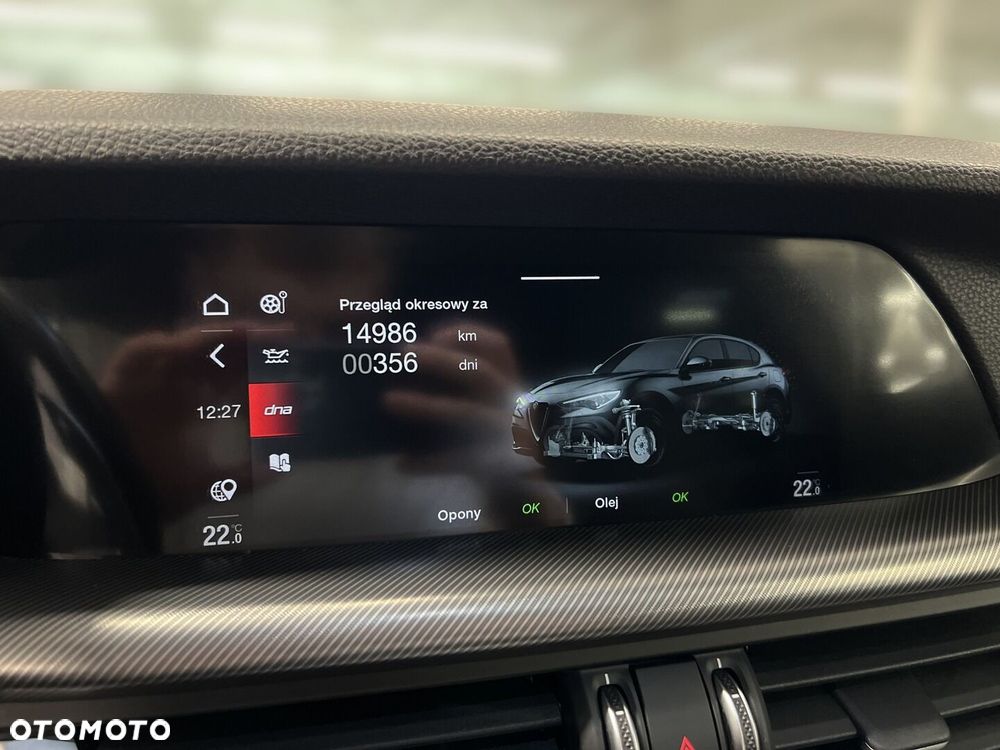 Alfa Romeo Stelvio 2.0 Turbo Veloce Q4 - 25