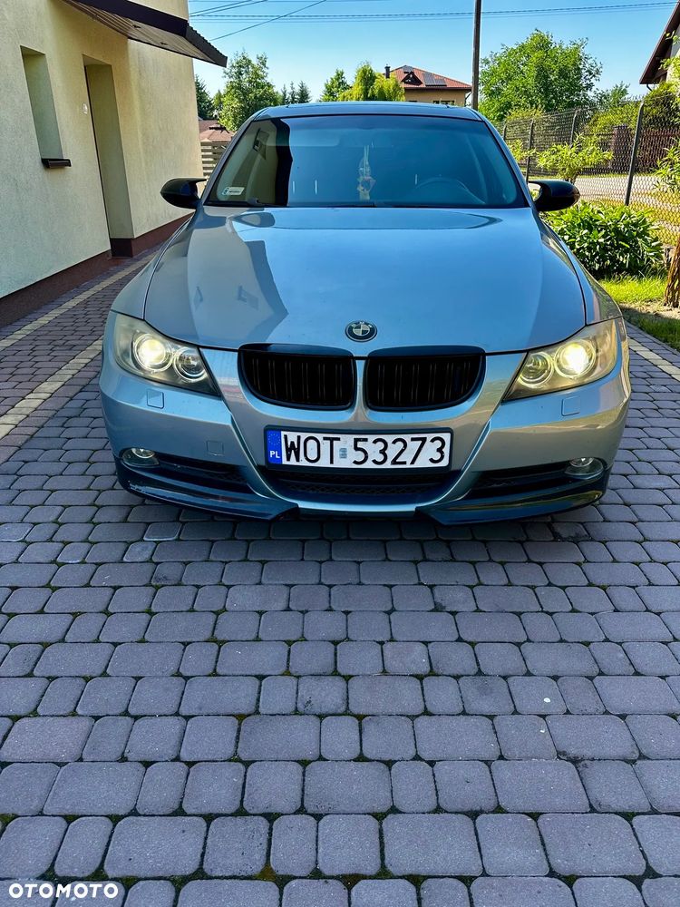 BMW Seria 3 320i - 10