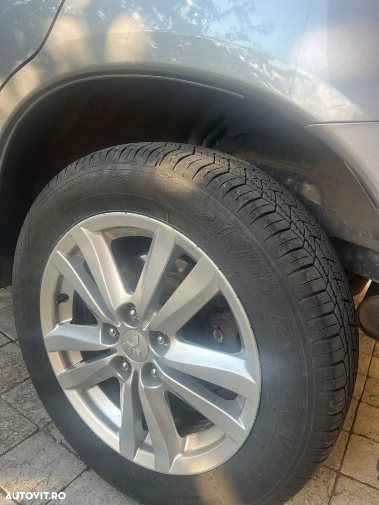 Mitsubishi ASX 1.8 DID 2WD Intense A15 - 16